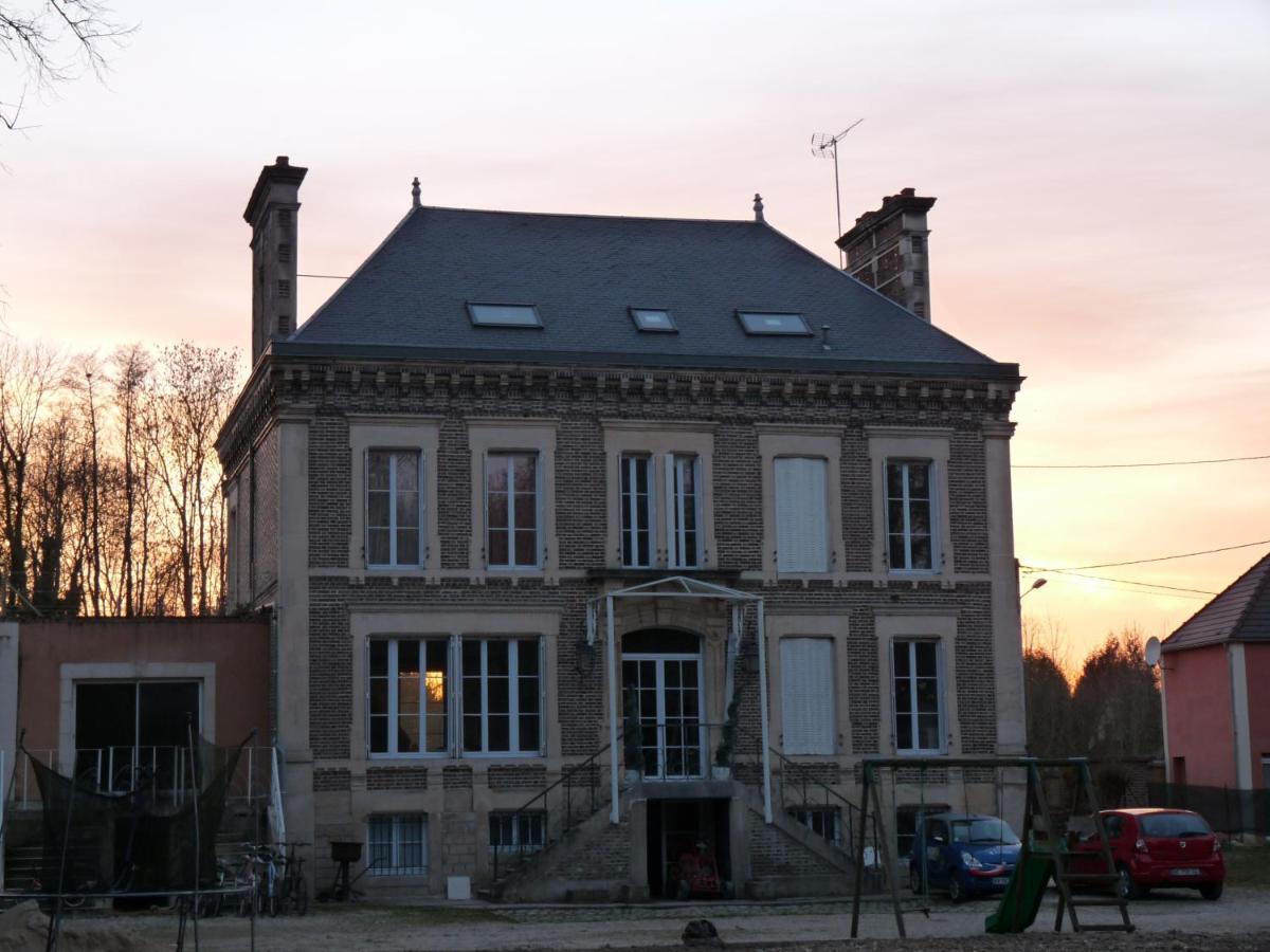 Apartamento L'Etape Famille Estissac Exterior foto
